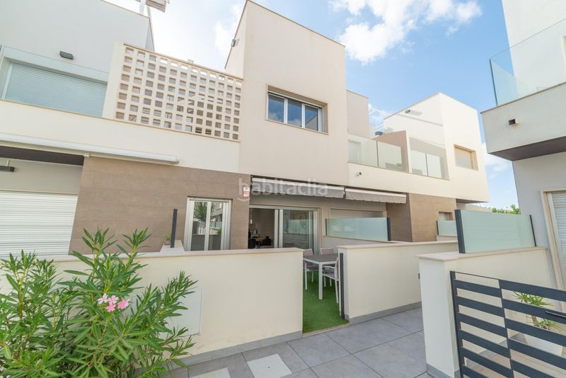 Foto f4eae86e-6316-4dcd-abf8-145c274ea7da. Casa adossada amb aparcament piscina a Santiago de La Ribera San Javier