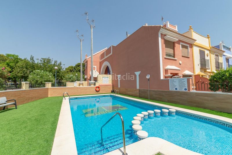 Foto 173122d2-cb06-49c6-b90e-61b172241fdb. Casa adossada amb calefacció aparcament piscina a San Javier