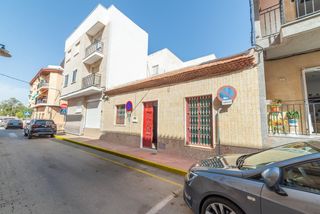 House in Santiago de La Ribera