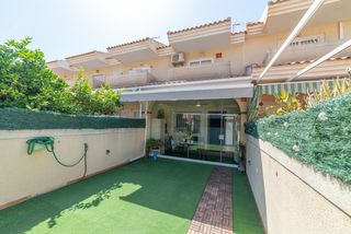 Casa a schiera in Santiago de La Ribera
