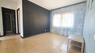 Pis a Creu de Barberà. Piso de 4 habitaciones en la creu de barberà