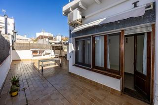 Maison  Calle menorca. Jto. cformentera casa con encanto compuesta de gran local y fach