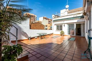 Casa a Creu Alta. Dos oportunidades en una local comercial y vivienda en el corazó