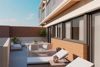 Pis a Carrer de borràs 63. Primera planta con terraza de 54m2 a pie de salón comedor