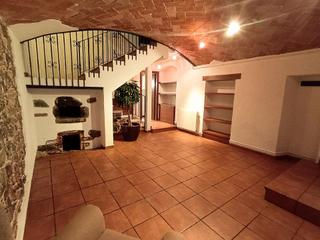 Maison jumelée  Puig de la creu. Casa exclusiva destil rústic al cor de castellar del vallès