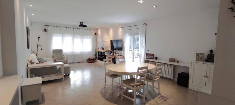 Foto b0b897e9-329a-47e4-a3c3-3c5ecb25d6f2. Chalet en Can Font-Ca n'Avellaneda Castellar del Vallès