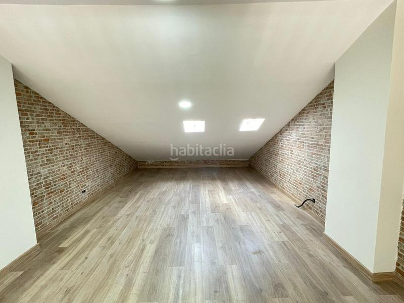 Foto 471edadf-adec-40b2-9c79-97e7ddb52611. Dúplex amb calefacció a Ca n'Aurell Terrassa