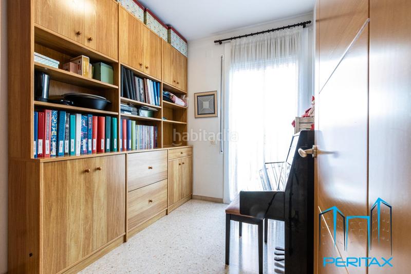 Foto 0488194f-433b-41ad-bf0a-071d6cab2d29. Casa  junto hotel urpí , Creu Alta en Creu Alta Sabadell