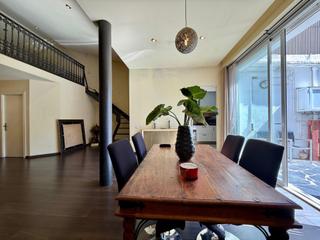 Rent House in Covadonga. Alquiler de exquisita casa reformada en el corazón de sabadell