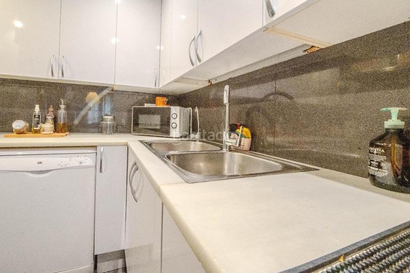 Foto 43bb75dc-7b6d-4268-820c-5e0012288f1d. Casa amb calefacció a Centre Sabadell