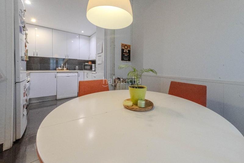 Foto d65952b0-1968-464f-9c28-f8f4d8610f5a. Casa amb calefacció a Centre Sabadell