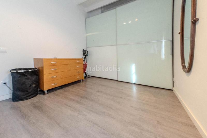 Foto fc929aa9-5a5c-48c9-9152-10fea0e391f7. Casa amb calefacció a Centre Sabadell