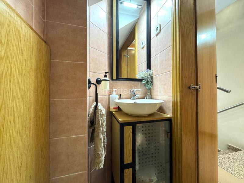 Foto 0a6c2361-5136-48a2-8f44-ad721e759b82. Reihenhaus mit heizung parking in Gràcia Sabadell