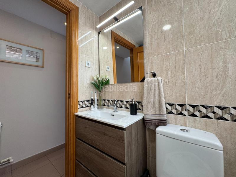 Foto 0e7ffc2f-a149-4fc3-b3c0-8d30492fe73e. Reihenhaus mit heizung parking in Gràcia Sabadell