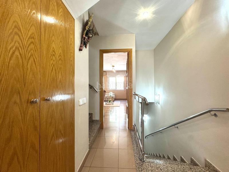 Foto 62cfcf29-4bcb-4fe5-8b5b-65d7afd93ef2. Reihenhaus mit heizung parking in Gràcia Sabadell