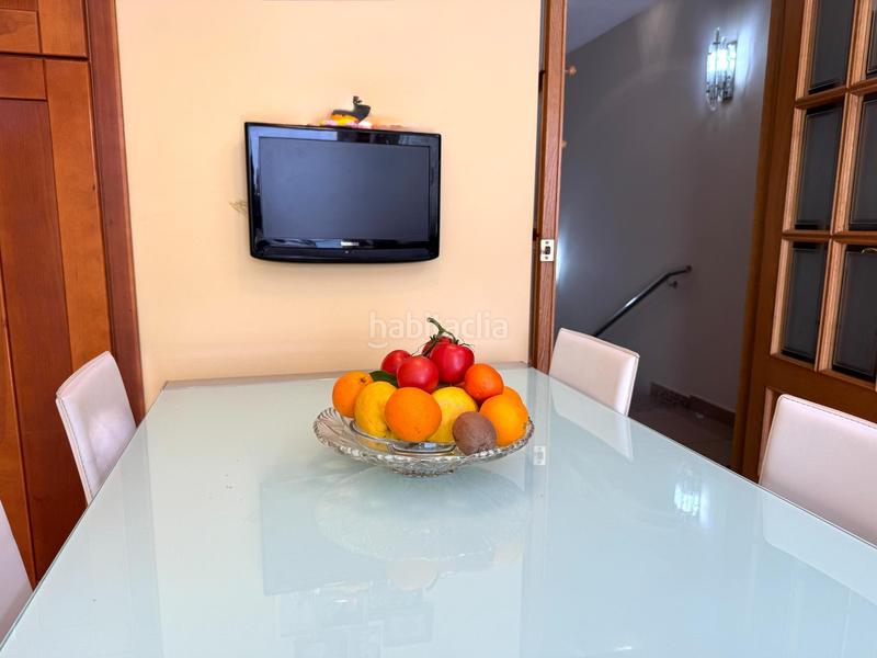 Foto c3e919ed-fba4-428c-add6-c1fe719d45b8. Reihenhaus mit heizung parking in Gràcia Sabadell