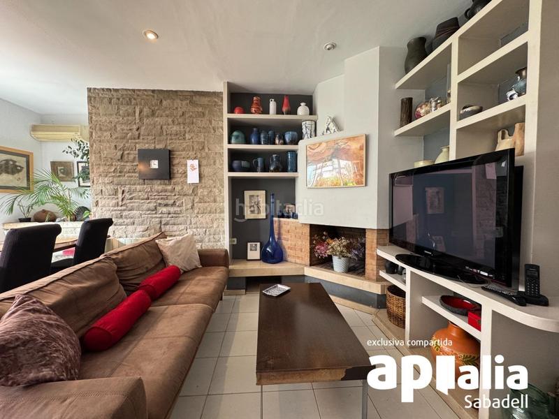 Foto 18c32b6b-06ec-4ced-866c-02ad091d1326. Reihenhaus mit heizung in Gràcia Sabadell