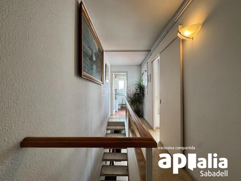 Foto 9d88a67f-0be5-4470-bcd5-7027e6cb6c34. Reihenhaus mit heizung in Gràcia Sabadell