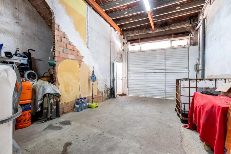 Foto 044482ce-e7a5-4558-bac0-61067a6ffb4c. Haus mit heizung parking in Creu Alta Sabadell