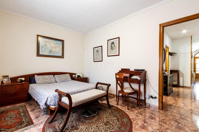 Foto 5a499535-333f-43b6-9e24-df7b45c21e8f. Haus mit heizung parking in Creu Alta Sabadell