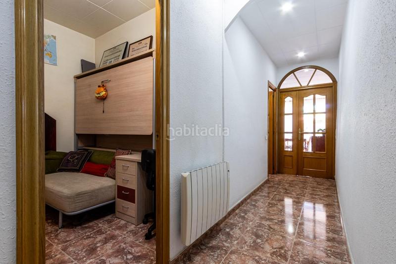 Foto 7a8e6ea7-3d32-4c3f-8854-a659ecdd23c5. Haus mit heizung parking in Creu Alta Sabadell