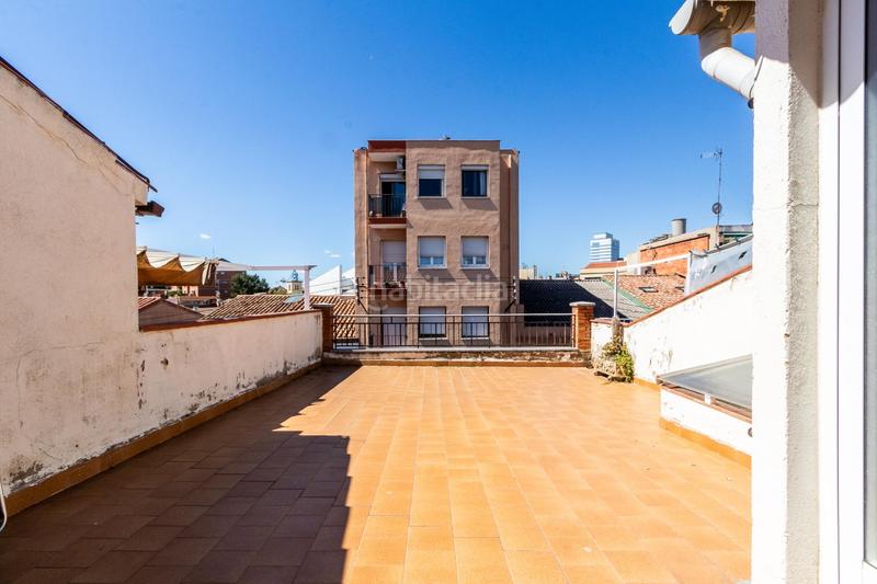 Foto c198eecd-ae3a-4430-b0bd-dafd2e82ff67. Haus mit heizung parking in Creu Alta Sabadell