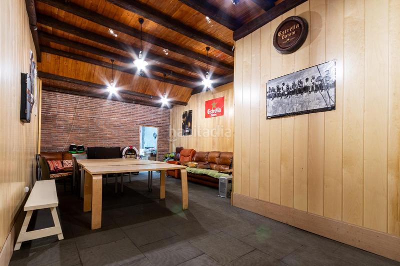 Foto f7447e7a-8f4e-46bc-b2c7-2fefb3cffc52. Haus mit heizung parking in Creu Alta Sabadell