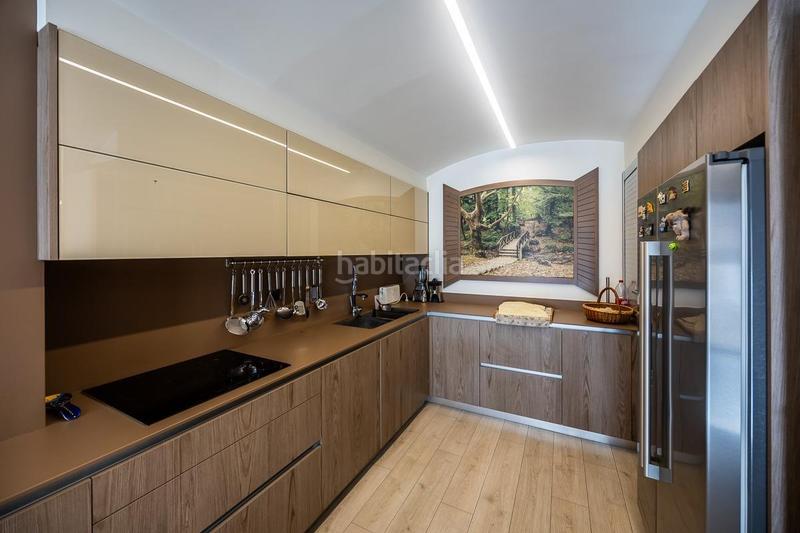 Foto 1acc6acf-ee6c-4863-bee0-b1bbae3a731d. Casa con riscaldamento parcheggio in Centre Sabadell