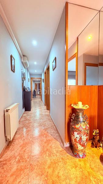 Foto a5f26cd1-7437-4ff0-8825-e5868fb4e7b3. Casa amb calefacció aparcament a Can Puiggener Sabadell