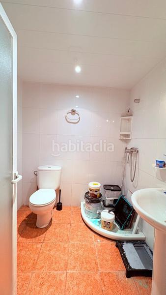 Foto d5573329-1c71-417a-b9a3-7f776b808177. Casa amb calefacció aparcament a Can Puiggener Sabadell