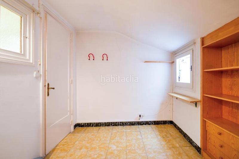 Foto 004f2e58-8c6a-4db7-b45a-de1e26af336a. Maison jumelée avec chauffage parking dans Hostafrancs Sabadell