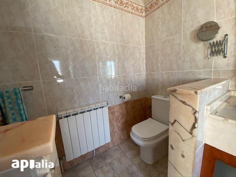 Foto 120b2880-44b7-43ed-9b6a-6955b25e8833. Chalet con riscaldamento parcheggio piscina in Castellarnau Sabadell