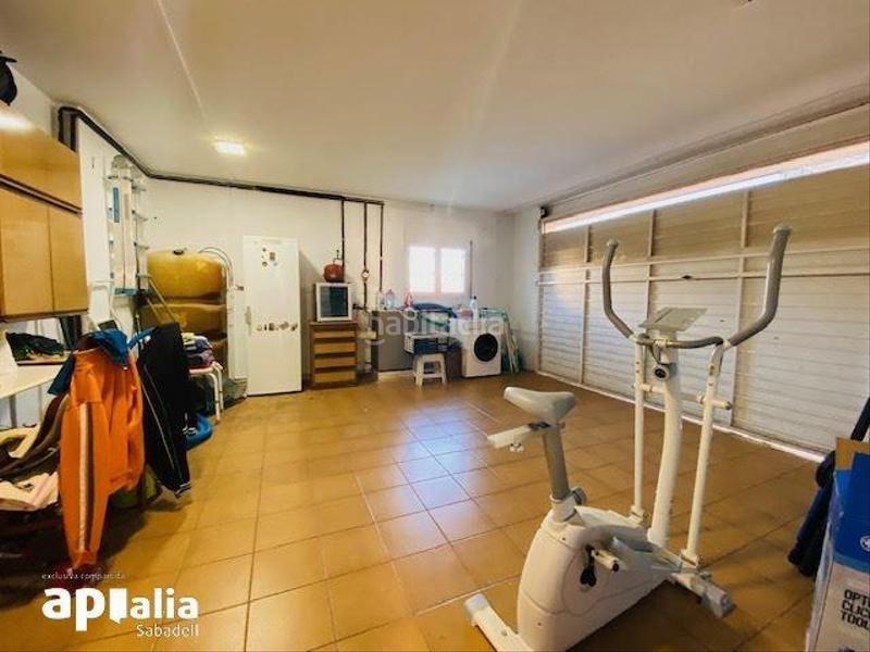 Foto 589aa1e3-33cb-44d7-9daa-d8306c4812cc. Chalet con riscaldamento parcheggio piscina in Castellarnau Sabadell