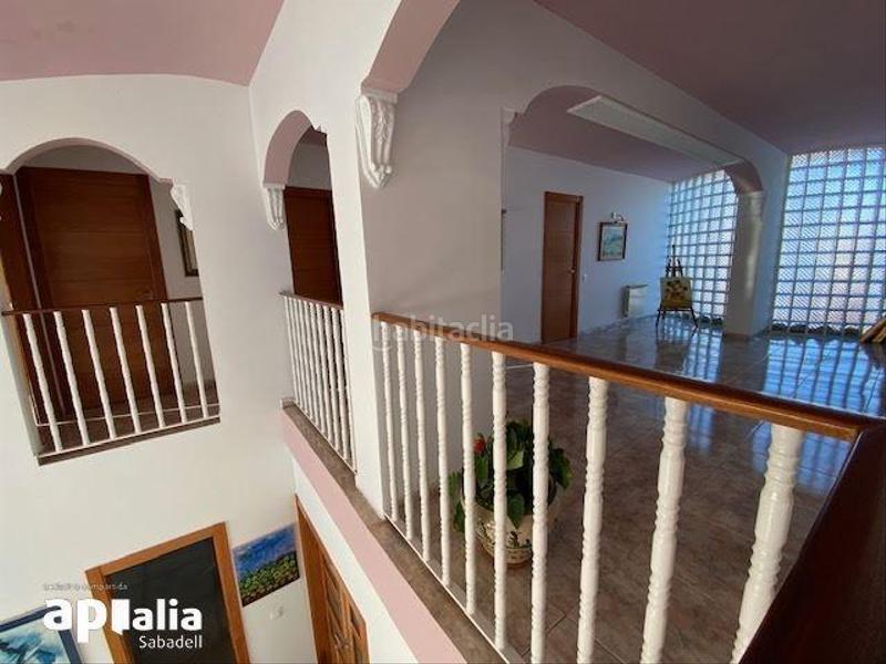 Foto 6828e4b0-2d93-4395-a190-2828f2be8d59. Chalet con riscaldamento parcheggio piscina in Castellarnau Sabadell