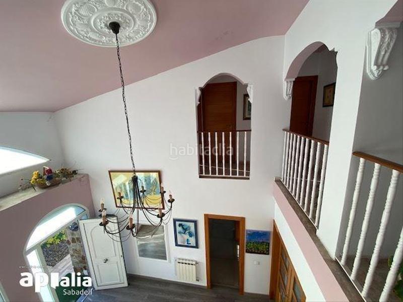 Foto 76742a70-6192-41ef-83bd-5dc6999db9bd. Chalet con riscaldamento parcheggio piscina in Castellarnau Sabadell