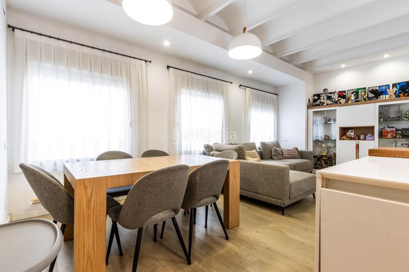 Foto 3e53fa2e-8716-4101-8934-da0922346b29. Haus mit heizung parking in Centre Sabadell