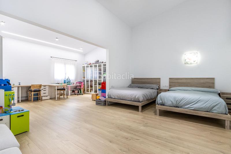 Foto 477f1d83-683e-434e-bede-fbab49a20c9a. Haus mit heizung parking in Centre Sabadell