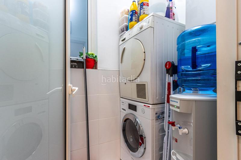 Foto 5767d46d-f90e-46c8-b5db-5c4e9b05f73a. Haus mit heizung parking in Centre Sabadell