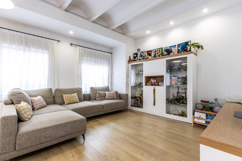 Foto 65f367fd-3c2f-494c-ba57-1b68c6c26bda. Haus mit heizung parking in Centre Sabadell