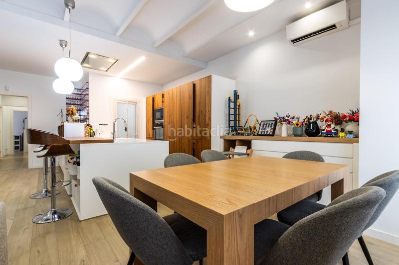 Foto 74745d48-7625-47f2-84d9-622420f6eda7. Haus mit heizung parking in Centre Sabadell