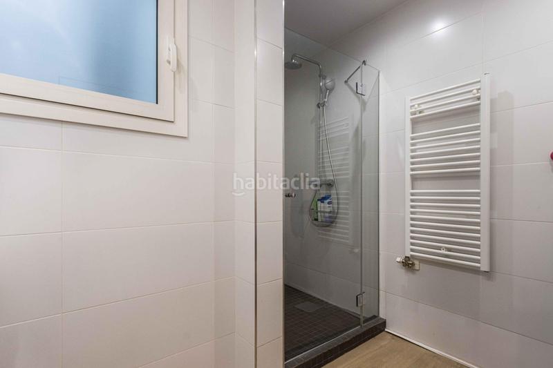 Foto a4692a08-53b0-4843-be0b-3bdf5e67899f. Haus mit heizung parking in Centre Sabadell