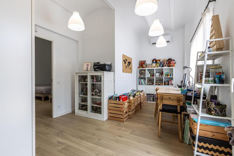 Foto b0c39a9a-a4dd-43d6-8625-caaddb618032. Haus mit heizung parking in Centre Sabadell