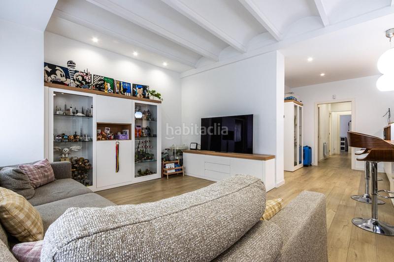 Foto c5b5765b-142d-4770-ae1a-17fb701da2b2. Haus mit heizung parking in Centre Sabadell