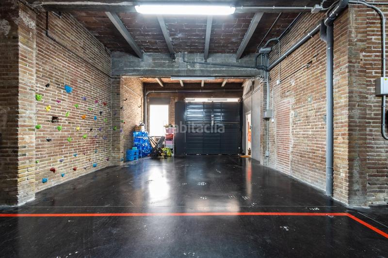 Foto f7eefb54-aa35-47b2-a5a2-01c1934b62b7. Haus mit heizung parking in Centre Sabadell