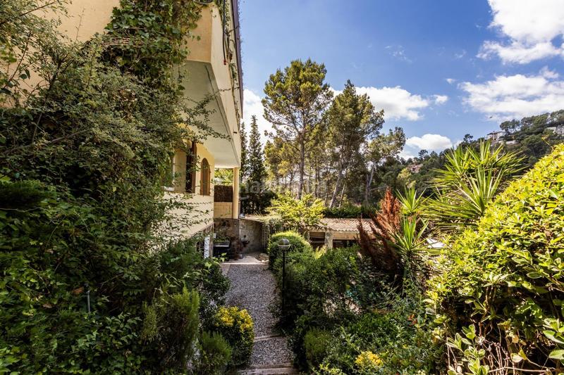 Foto 33a09fec-7a2c-40b8-a597-49179e732832. Chalet mit heizung parking pool in Airesol Castellar del Vallès