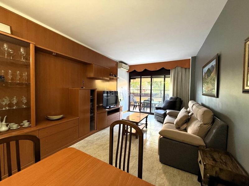 Foto 0daffd4a-b232-4474-b476-d7f368f4c055. Pis amb calefacció aparcament piscina a Campoamor Sabadell