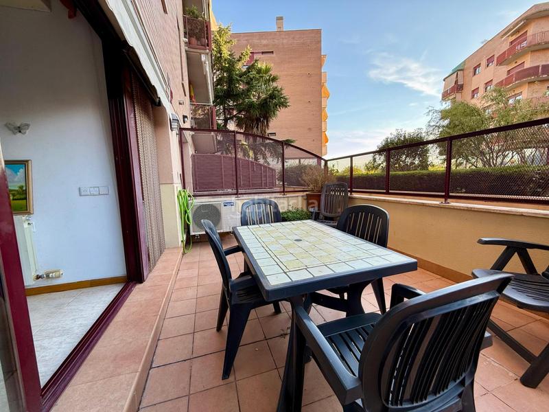 Foto 4a7226de-a6f2-4d10-b973-1f8377130578. Pis amb calefacció aparcament piscina a Campoamor Sabadell