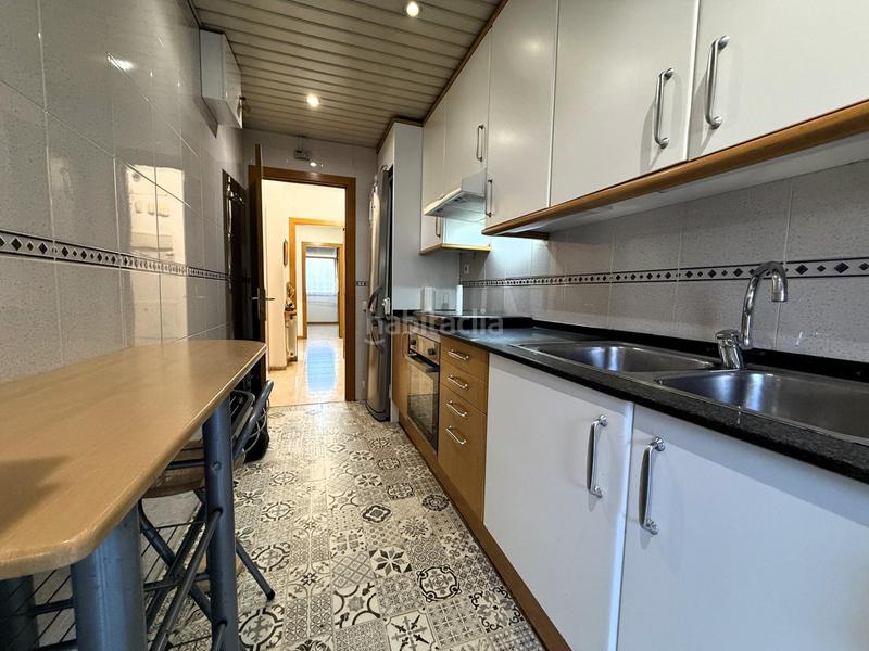 Foto 90ff042f-5565-4d47-9609-b3d50aaa6a63. Pis amb calefacció aparcament piscina a Campoamor Sabadell