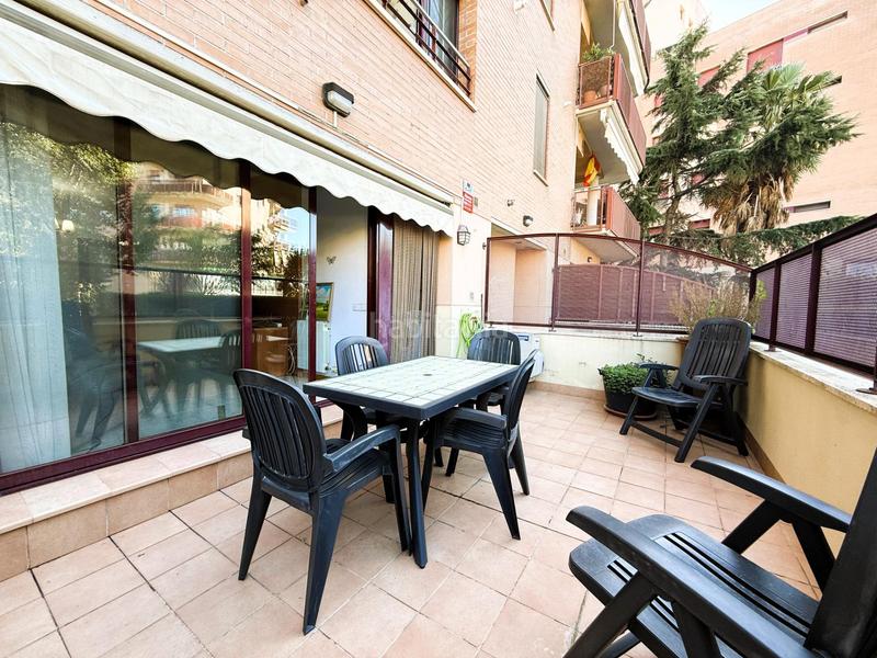 Foto ba5edf51-d28a-4522-8e5d-91eea11a4bde. Pis amb calefacció aparcament piscina a Campoamor Sabadell