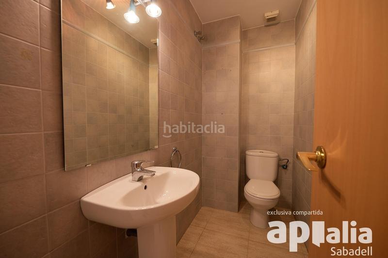 Foto 0f660fd8-c0d1-4177-bdd5-4a0dd7e51f66. Maison jumelée avec chauffage parking dans Sentmenat